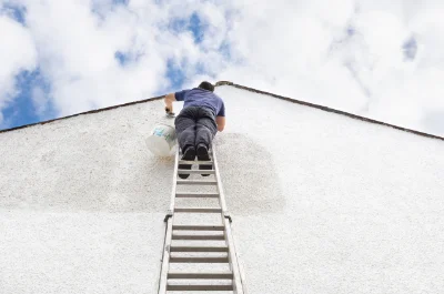 Peinture extérieure à Vieussan — façades et ravalement
